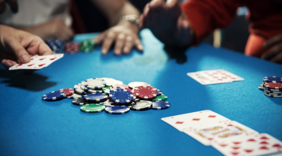Cách vận hành trò chơi poker